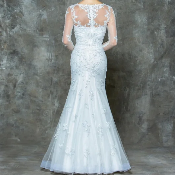 Glow size 20 trumpet mermaid wedding dress. Lace, mesh, appliqué. - Picture 2 of 16